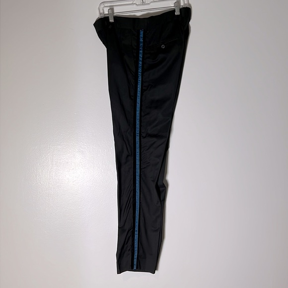 H&M suit - Picture 3 of 3